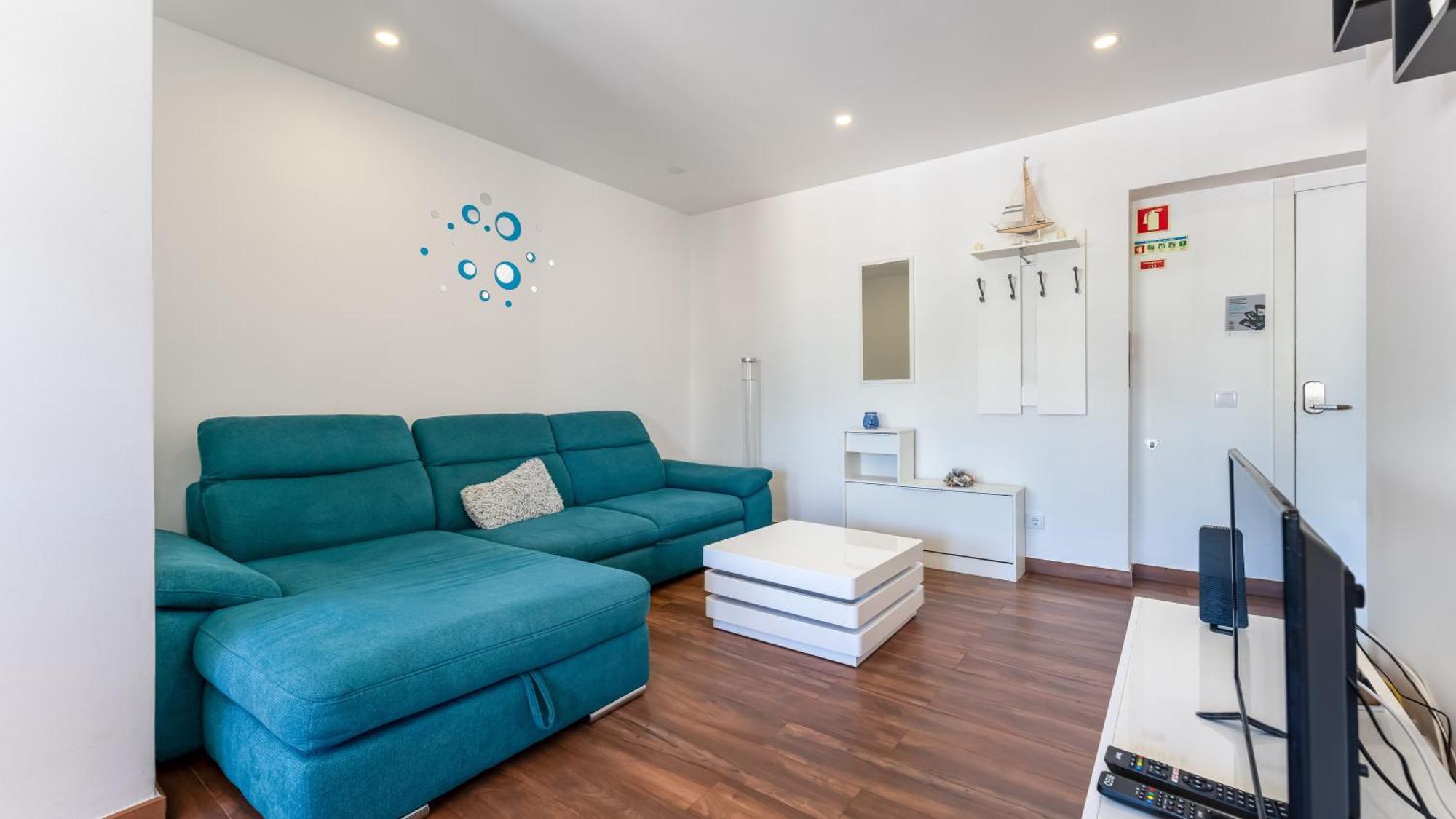 Serene Blue 1 Bdr Flat With Balcony By Lovelystay Portimão Exterior foto